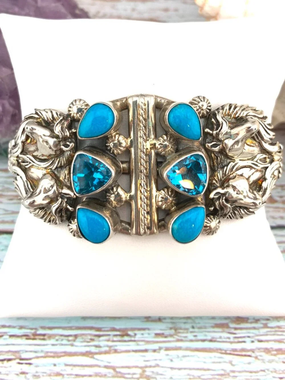 Horse Navajo Native American 925 Silver Turquoise Blue Topaz Running Bear J1424